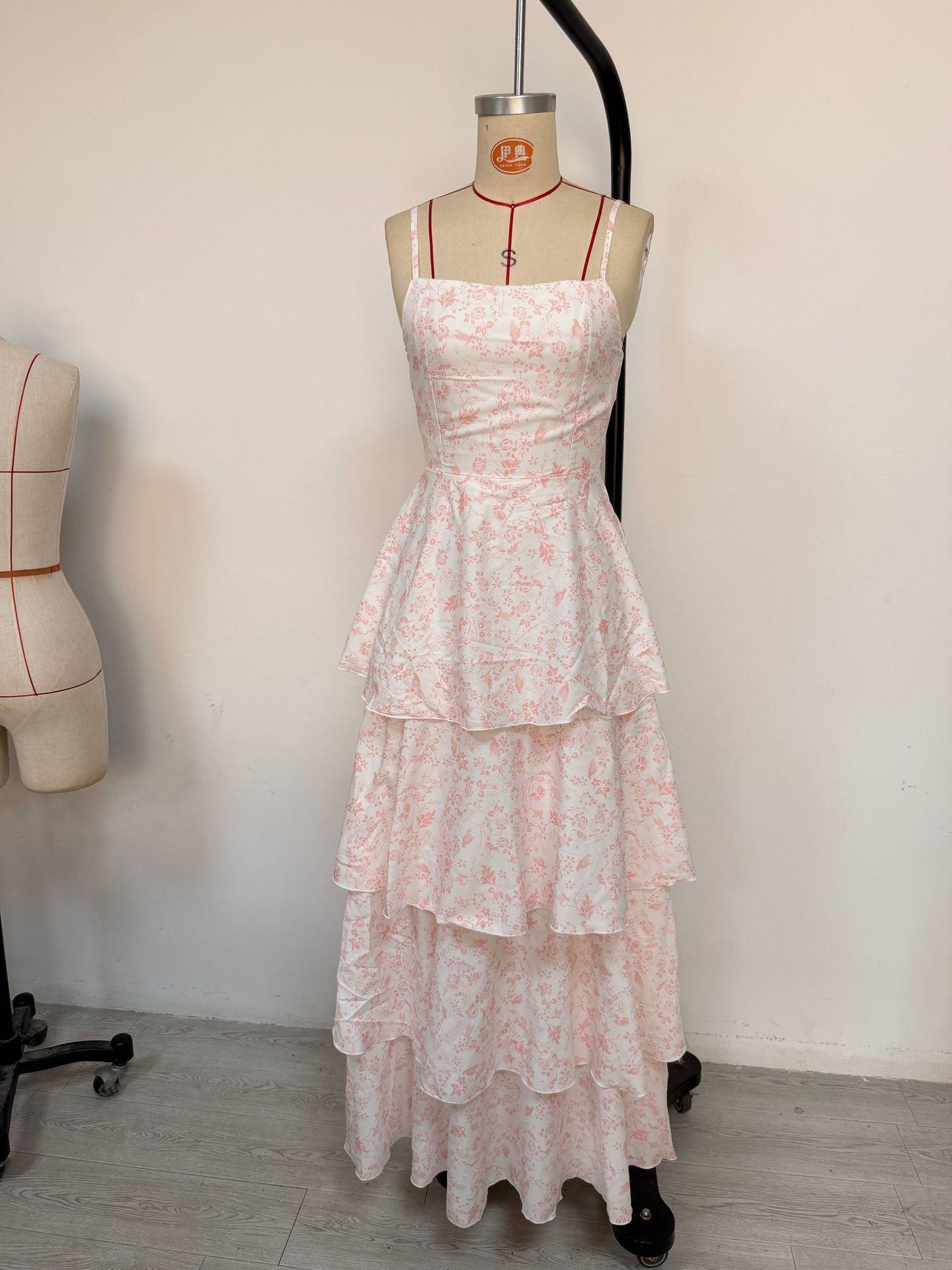 eileen floral print layer strappy maxi dress - pink
