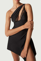 one-shoulder lace hollow mini dress in black