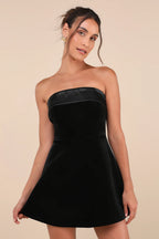 Phoebe Black Velvet Strapless Mini Dress