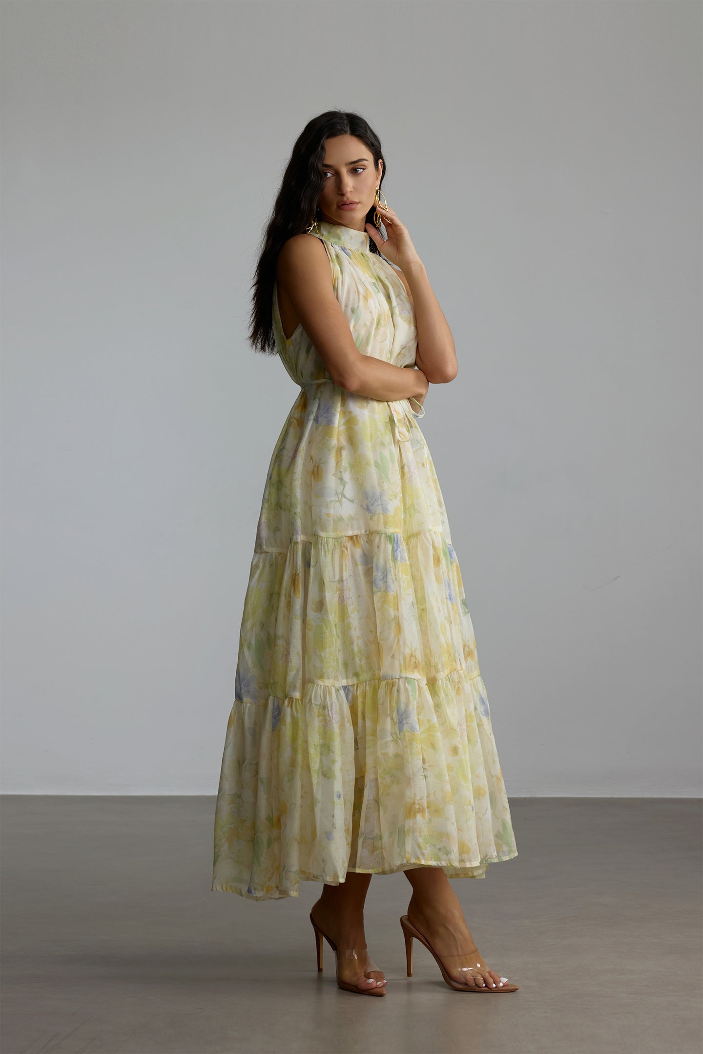 Caroline Floral Print Sleeveless Maxi Dress In Yellow