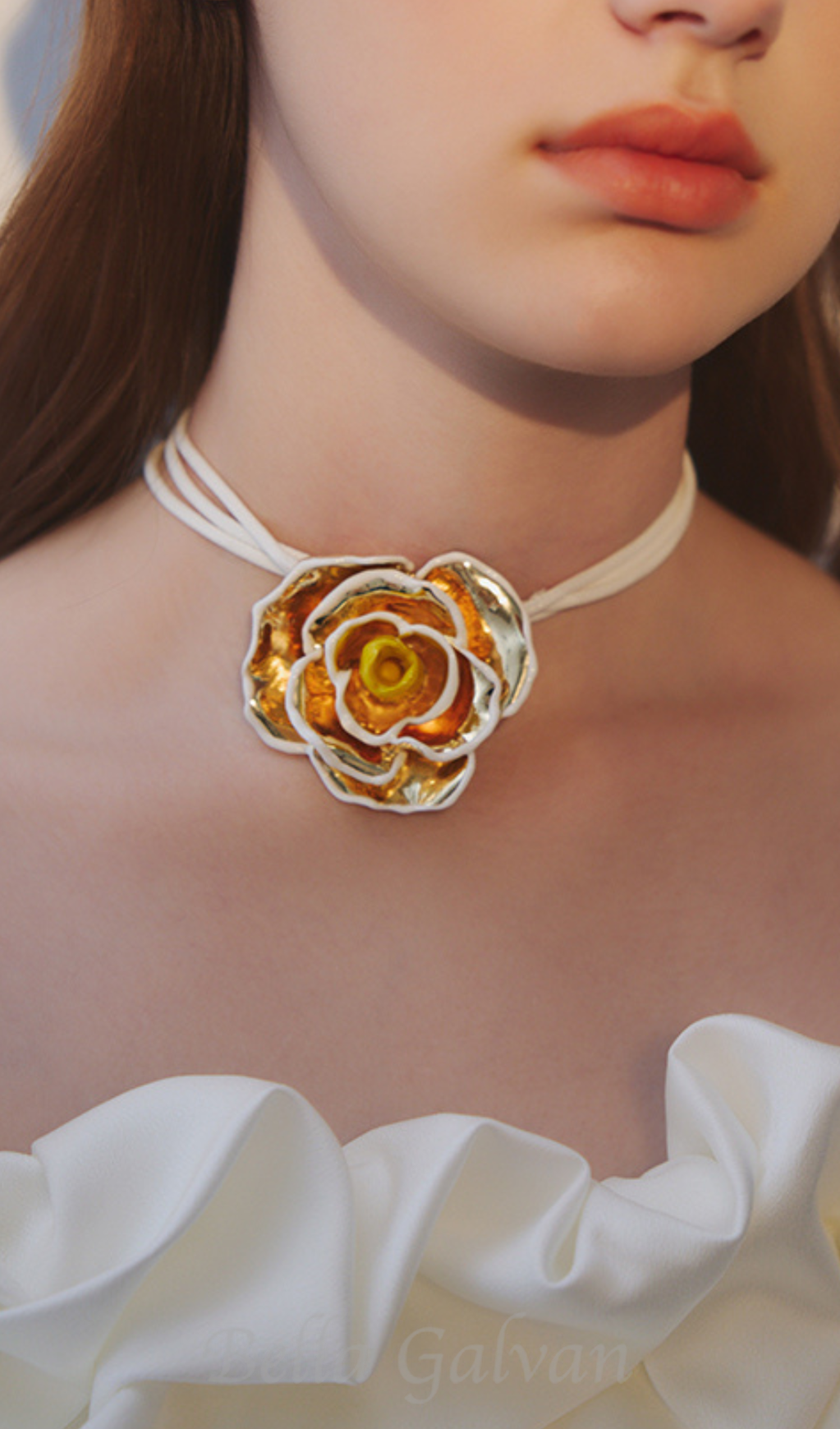 Flowering Girl Women flower rose necklace