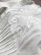 Claire Loose Auricular Puff Sleeve Embroidered Blouse