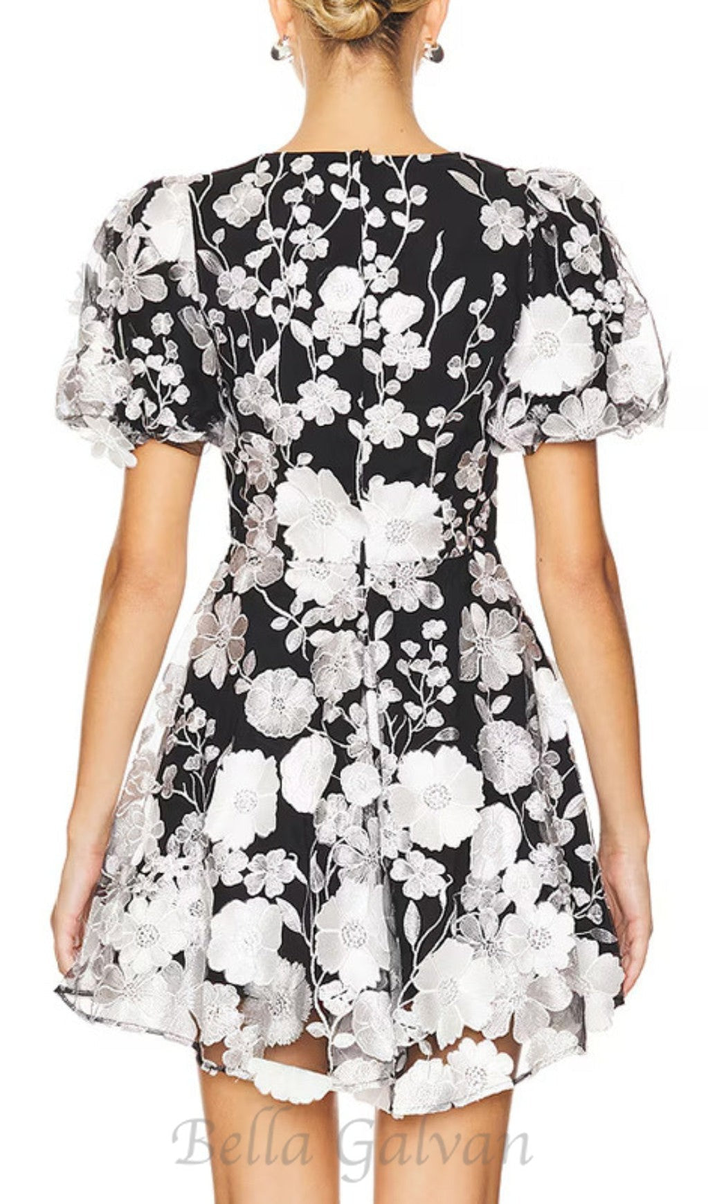 Flowering Girl Women CHAYAN FLOWER EMBROIDERY MINI DRESS