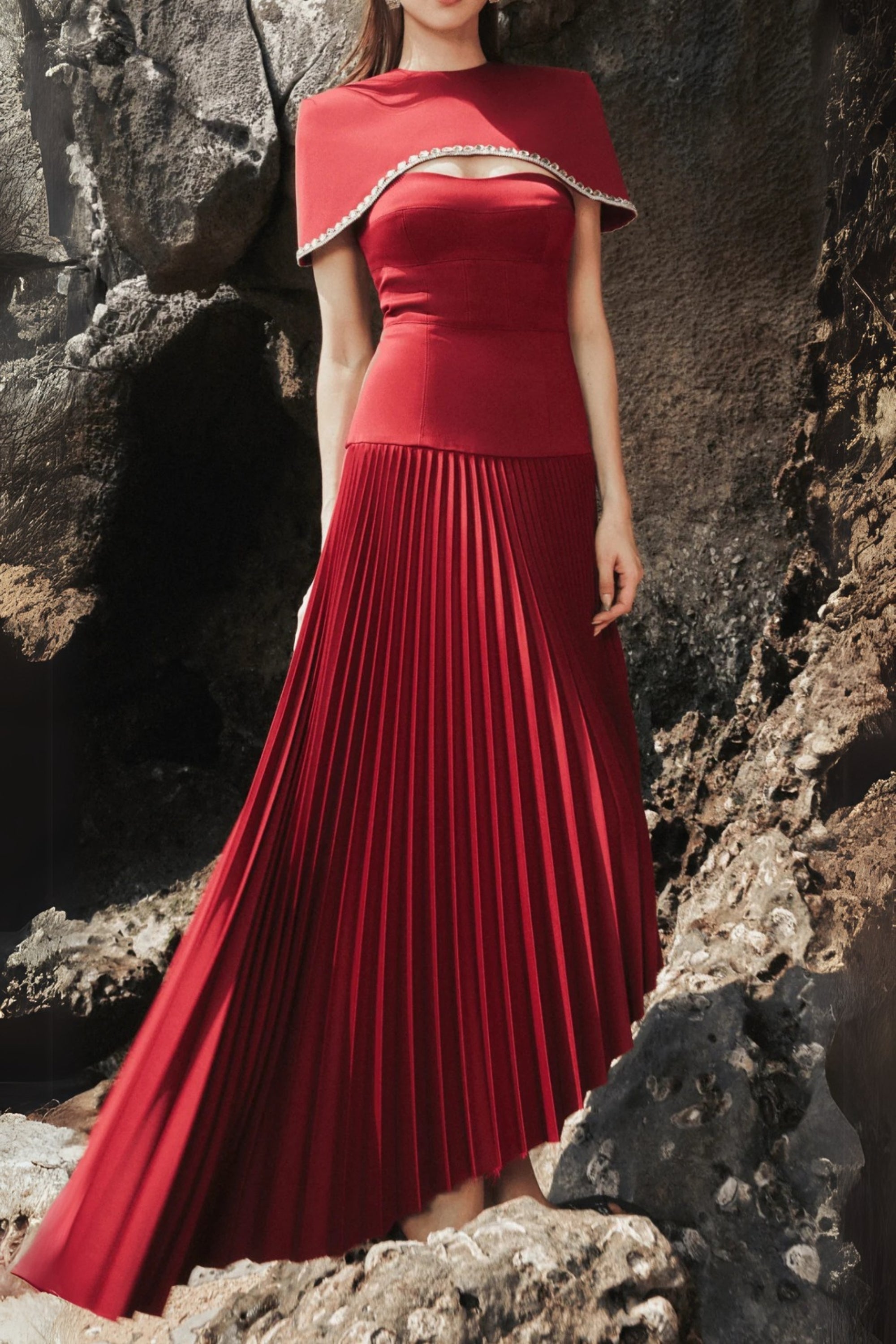 Spaghetti Strap Asymmetric Pleated Midi Dress In Red