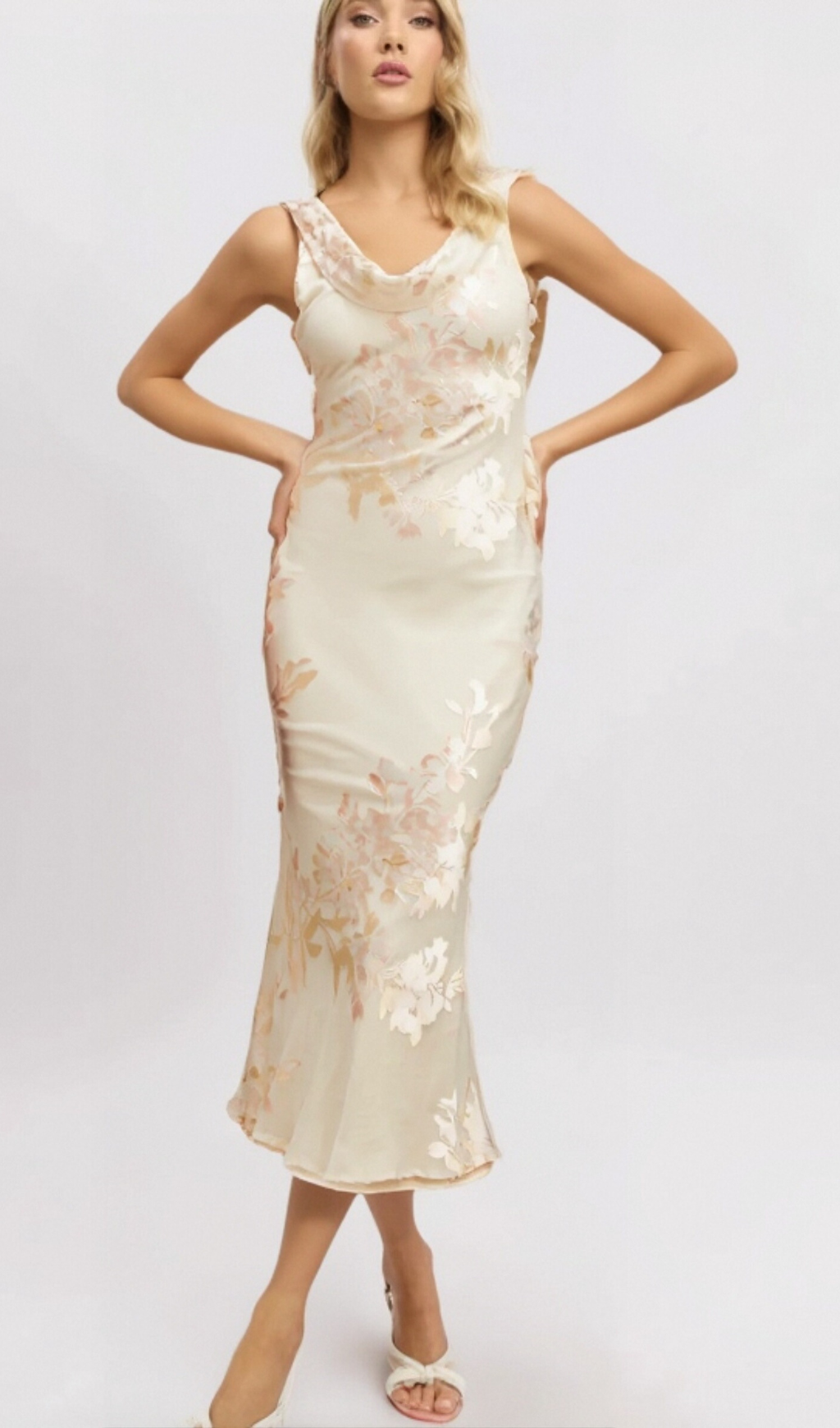 Flowering Girl Women Yolanda beige floral-jacquard midi dress