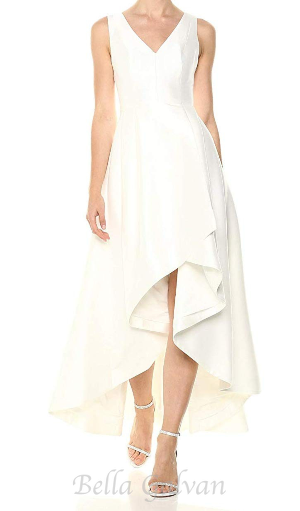 Flowering Girl Women sleeveless v-neck midi dress in beige