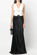 3d flower sleeveless vest top in white