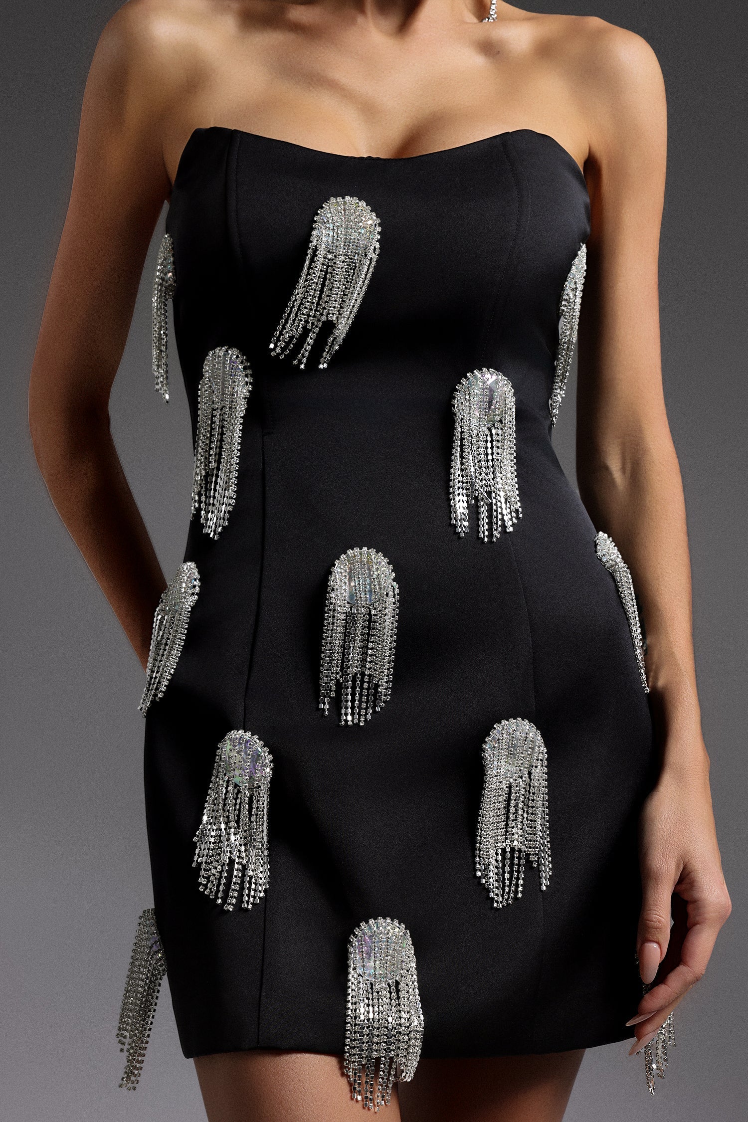 Flowering Girl Women Flor Sleeveless Diamond Tassels Mini Dress in black