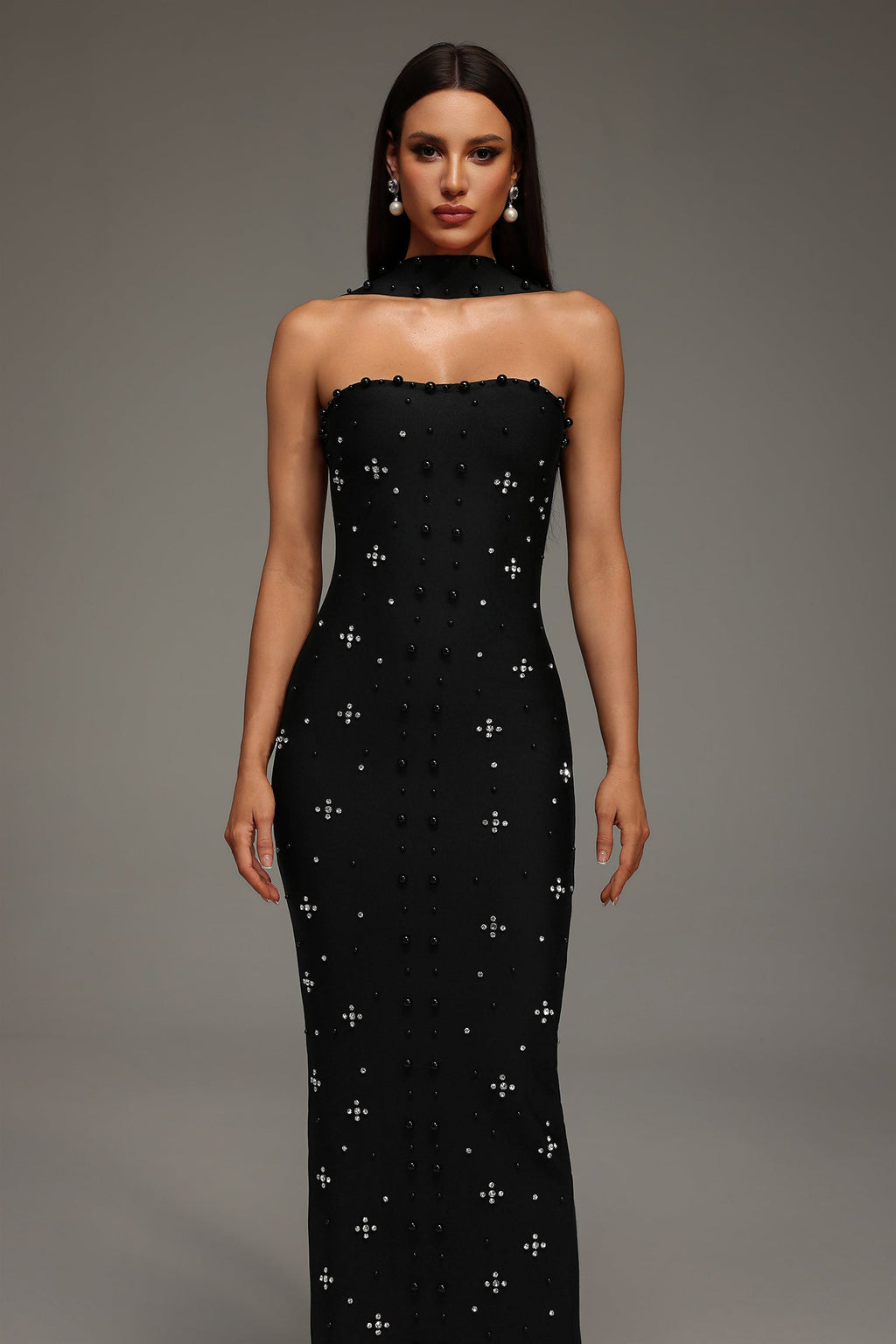 Nesya Sleeveless Pearl Bandage Maxi Dress