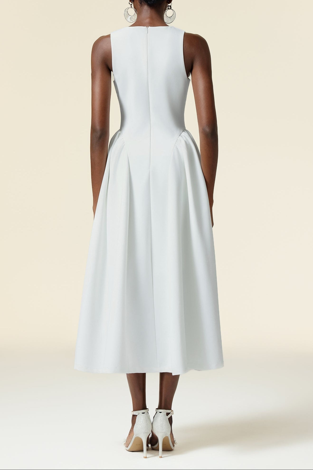 Resber white Round Neck Sleeveless Maxi Dress