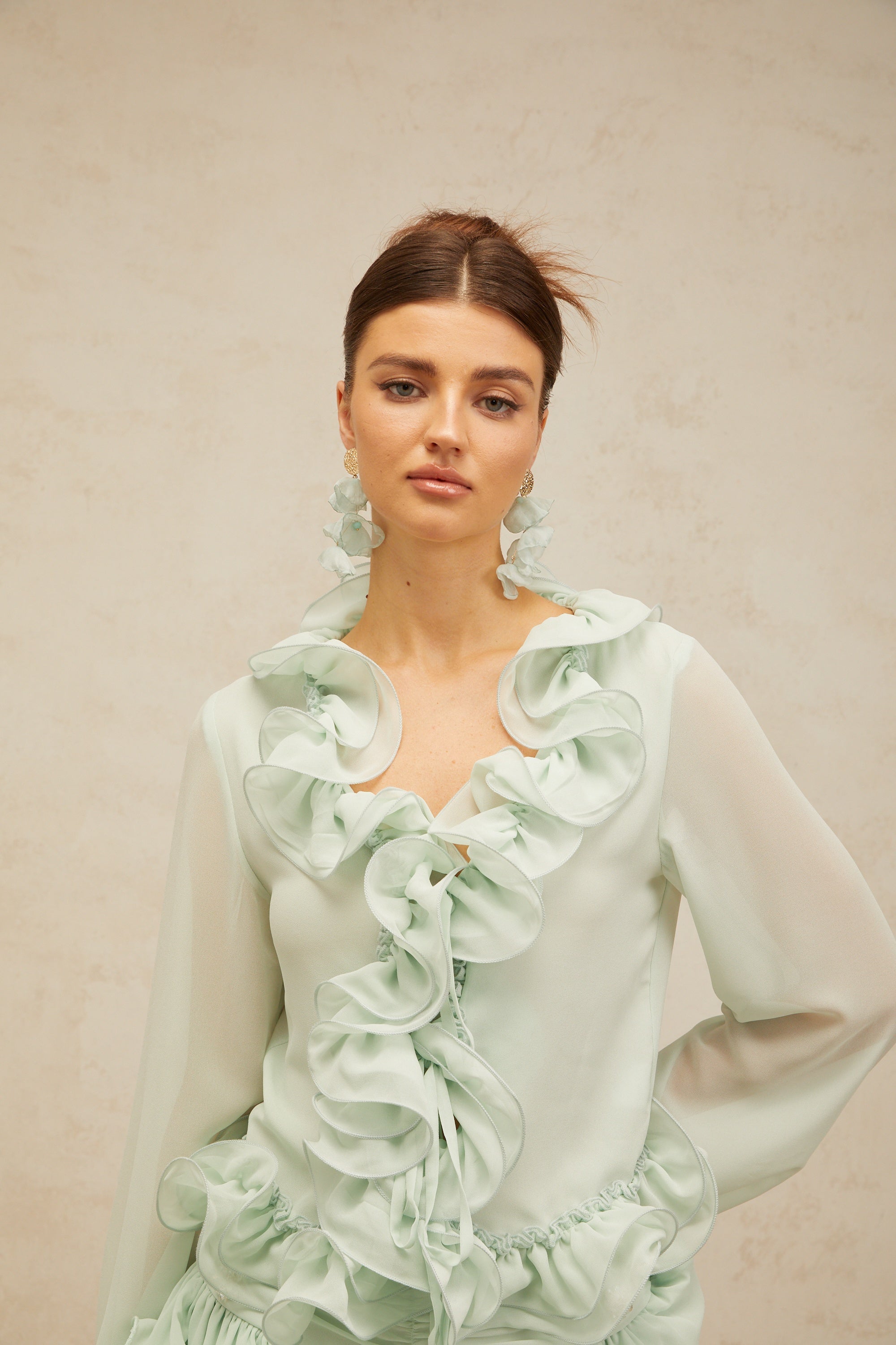 flounced chiffon blouse & skirt matching set in mint