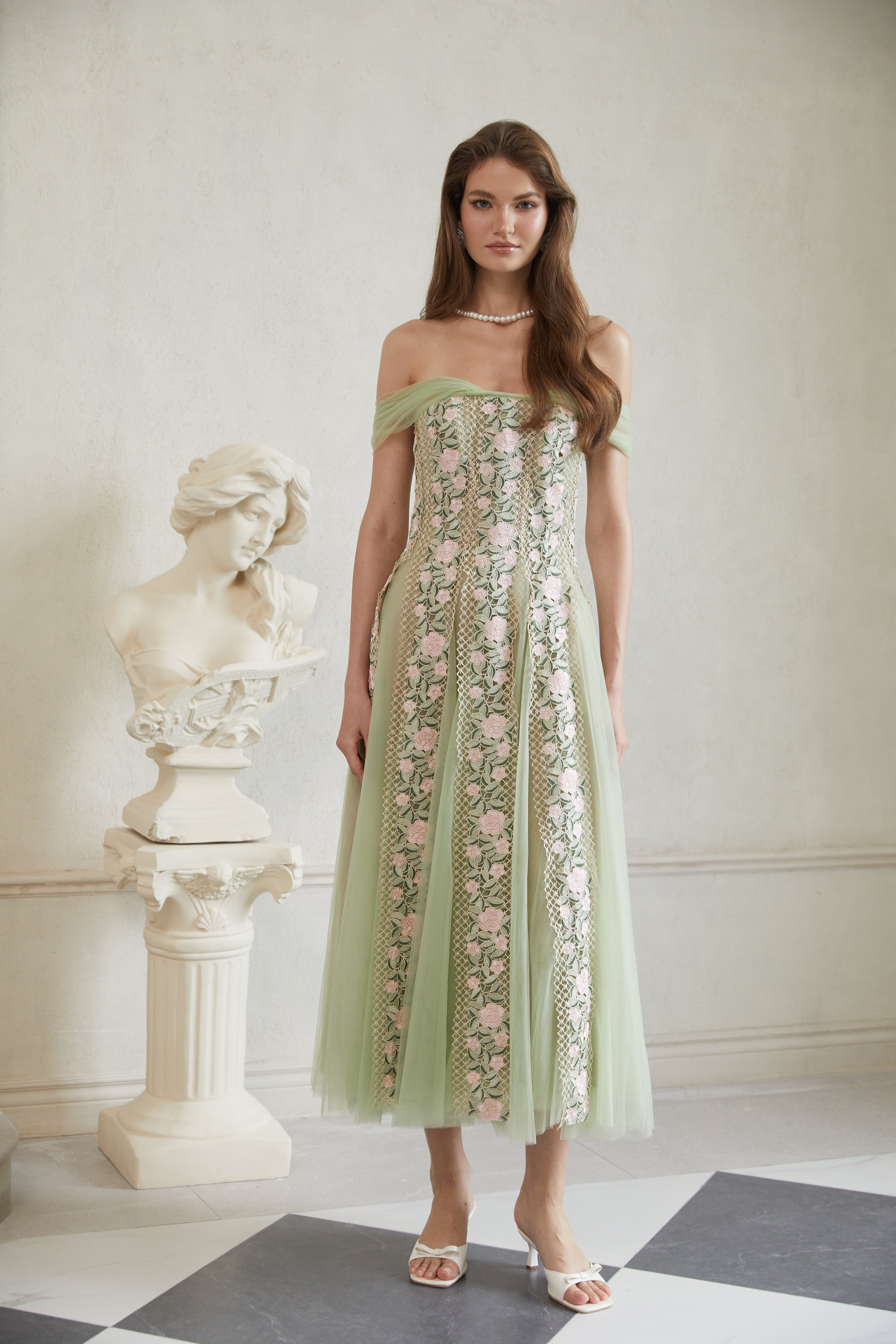 Octavia Tulle Panel Floral Midi Dress In Green