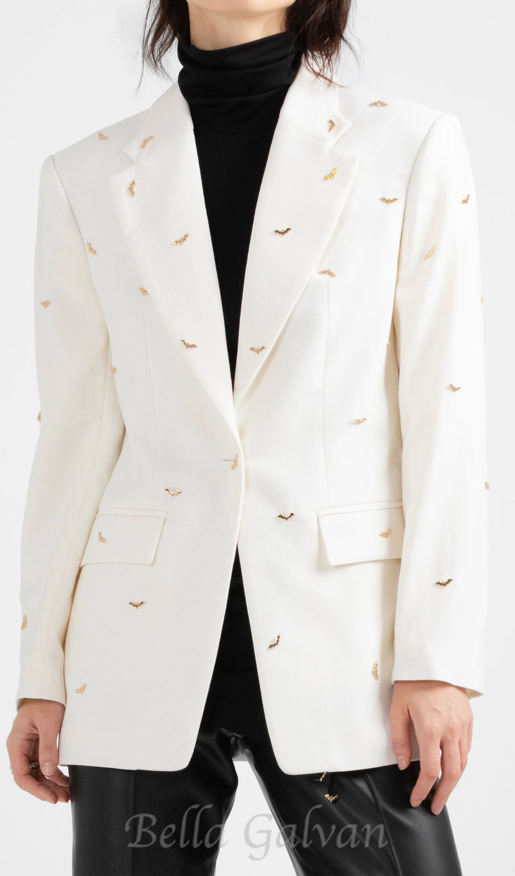 Flowering Girl Women bat-shape embellished blazer in white
