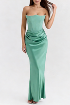 Hillary Clinton's Strapless Bodycon Dress-Green