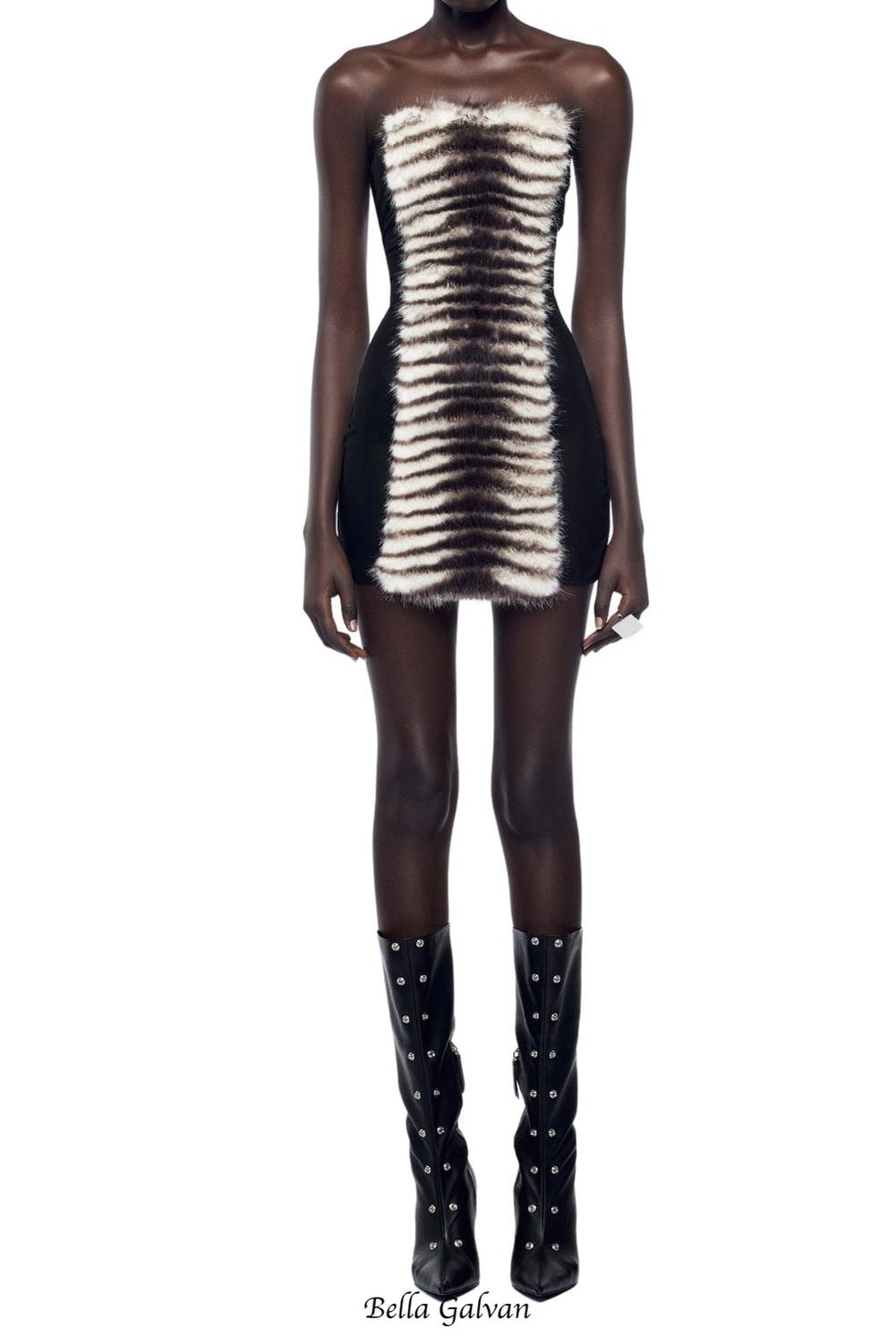 arlene Plush Cut Strapless mini Dress in black - zebra