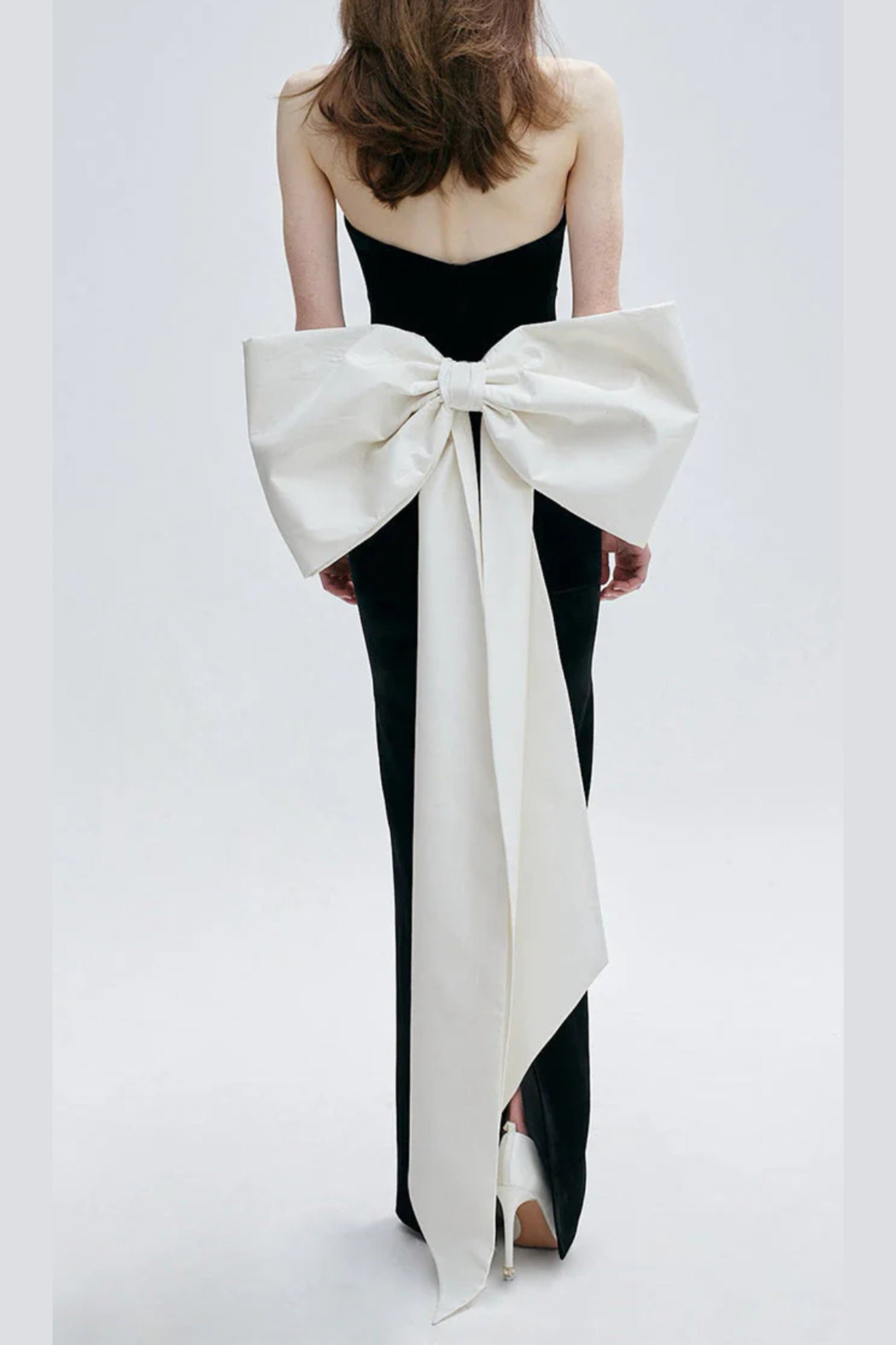 Flowering Girl Women Hermosa Silk Strapless Bow Gown In Black