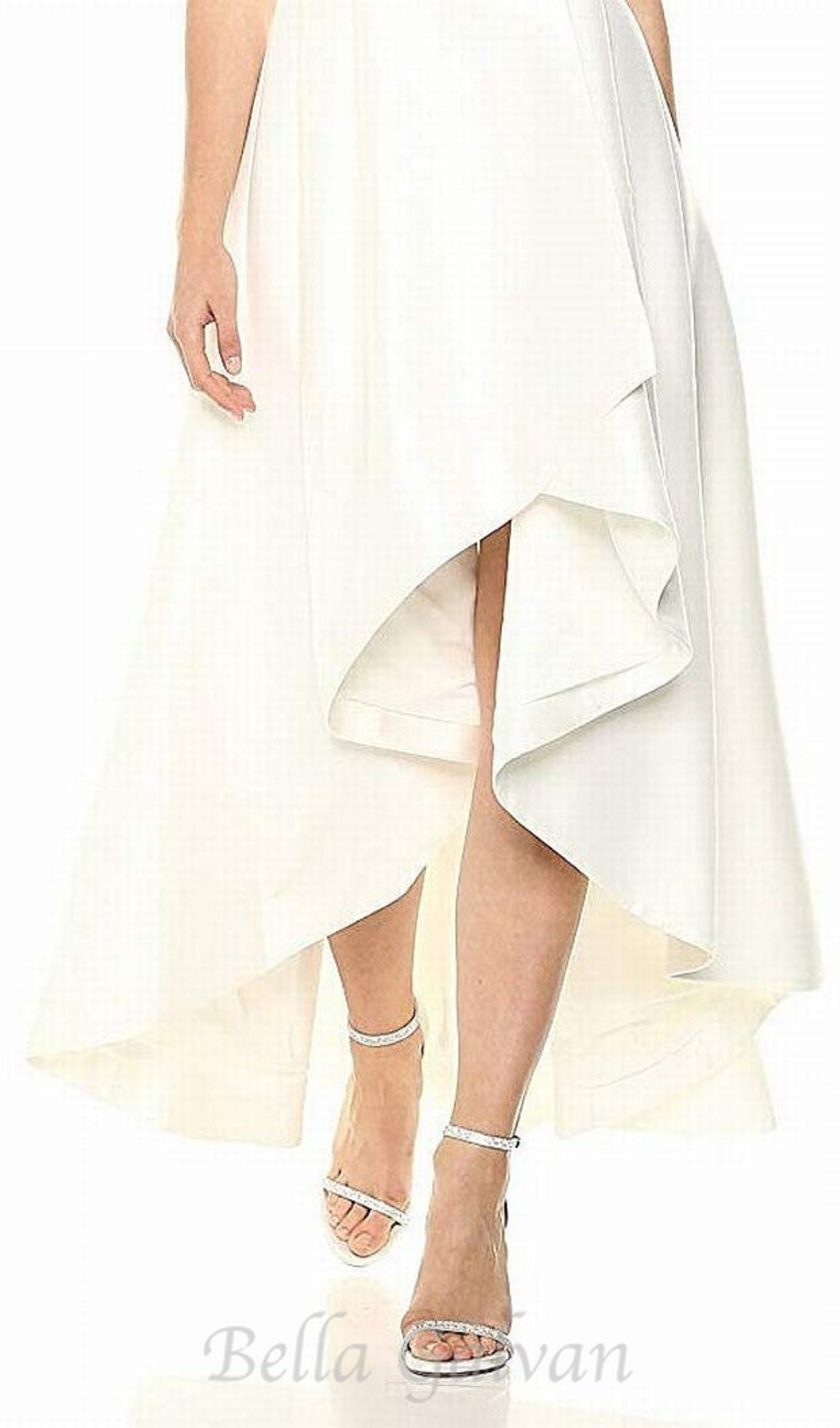 Flowering Girl Women sleeveless v-neck midi dress in beige