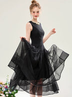 Sleeveless Midi Dress With Tulle Skirt And Pearl Embellished Collar - Black