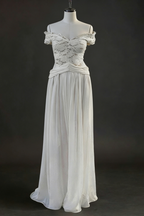 New Winter Style Sheer V-Neck Lace-Trimmed Maxi Dress