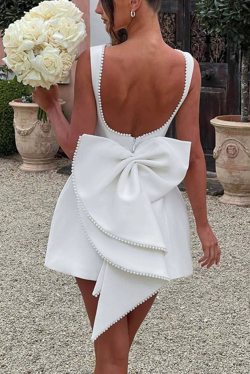 BOWKNOT PEARL BACKLESS MINI DRESS IN WHITE