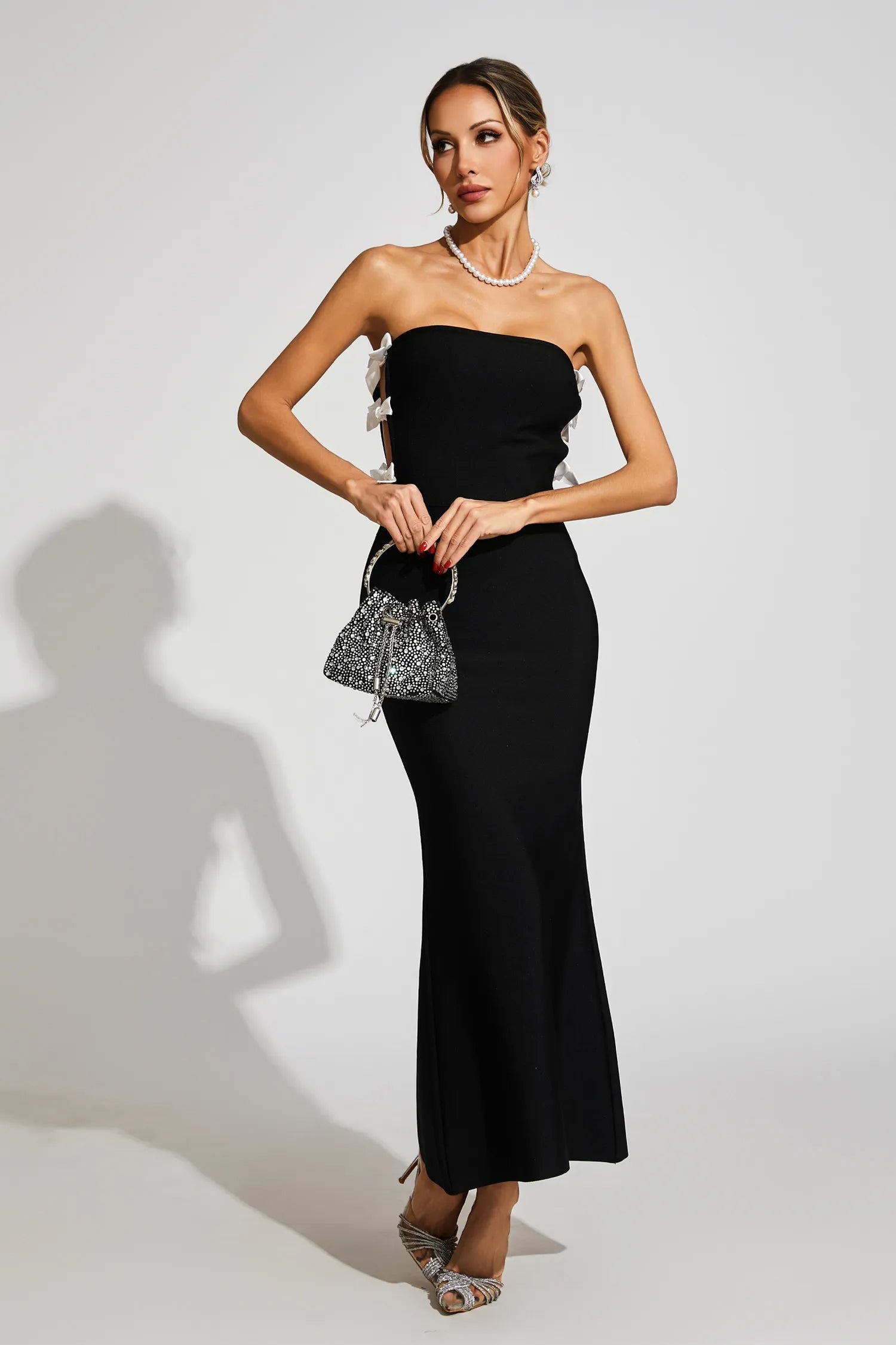 Jocelyn Bowknot-Side Bandage Strapless Maxi Dress In Black