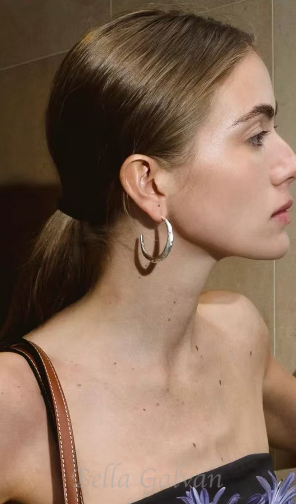 Flowering Girl Women Needle Earrings in silver