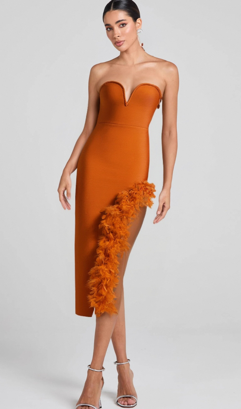 Flowering Girl Women OSTRICH FEATHER BANDAGE DRESS WITH V-NECKLINE IN BROWN
