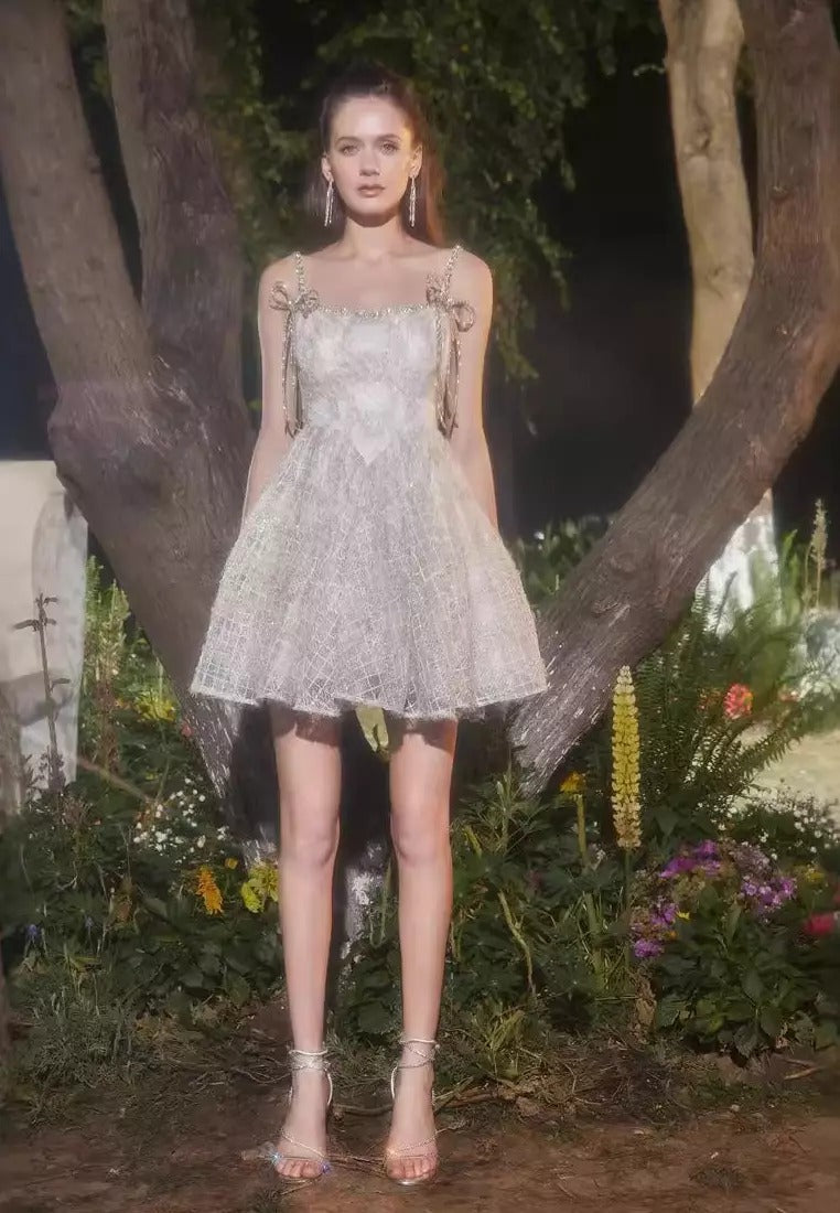 Beige Square Collar Sleeveless Lace Cocktail Dress