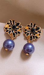 Flowering Girl Women Danilo Flower Pearl Earrings