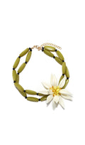 Flowering Girl Women Dulce Flower Necklace