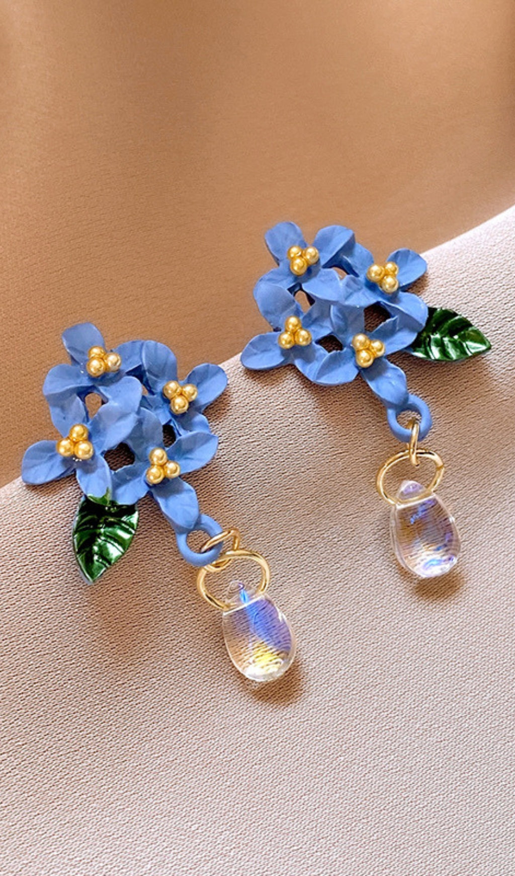 Flowering Girl Women Dulcinea Blue Flower Earrings