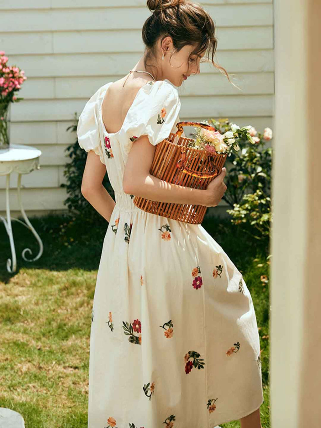 Flowering Girl Women rosalind Retro Embroidered Puff Sleeve Dress