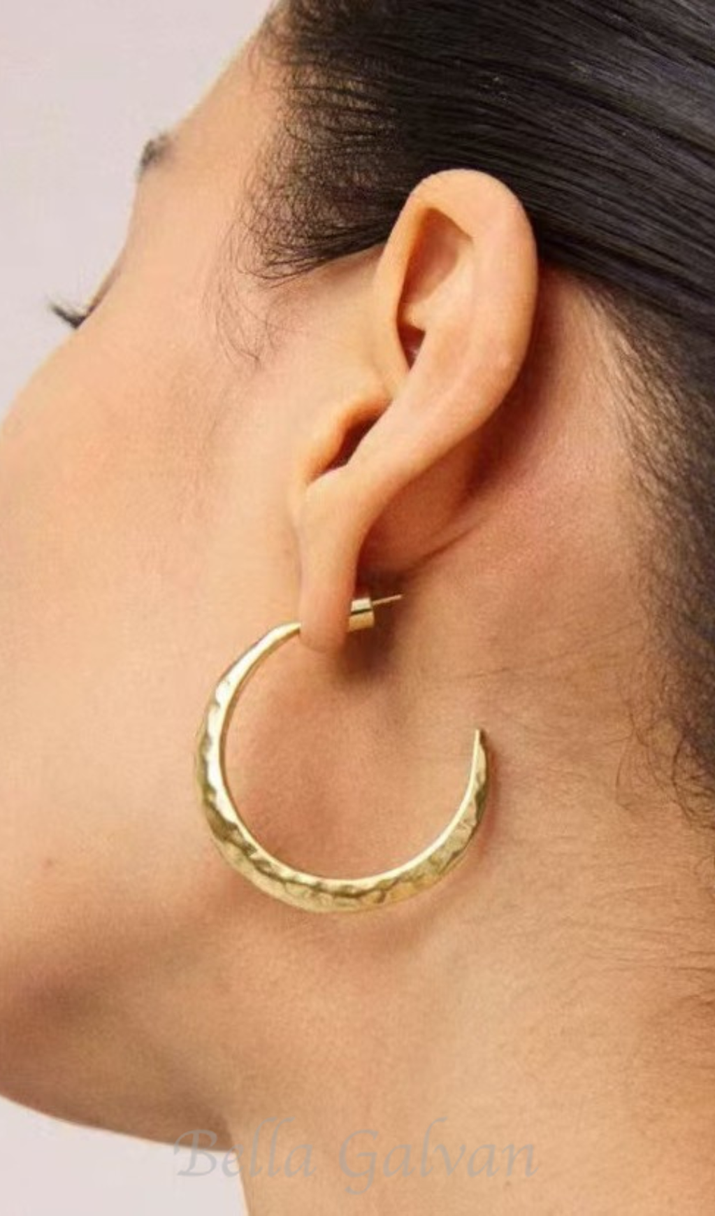 Flowering Girl Women Needle Earrings in gold