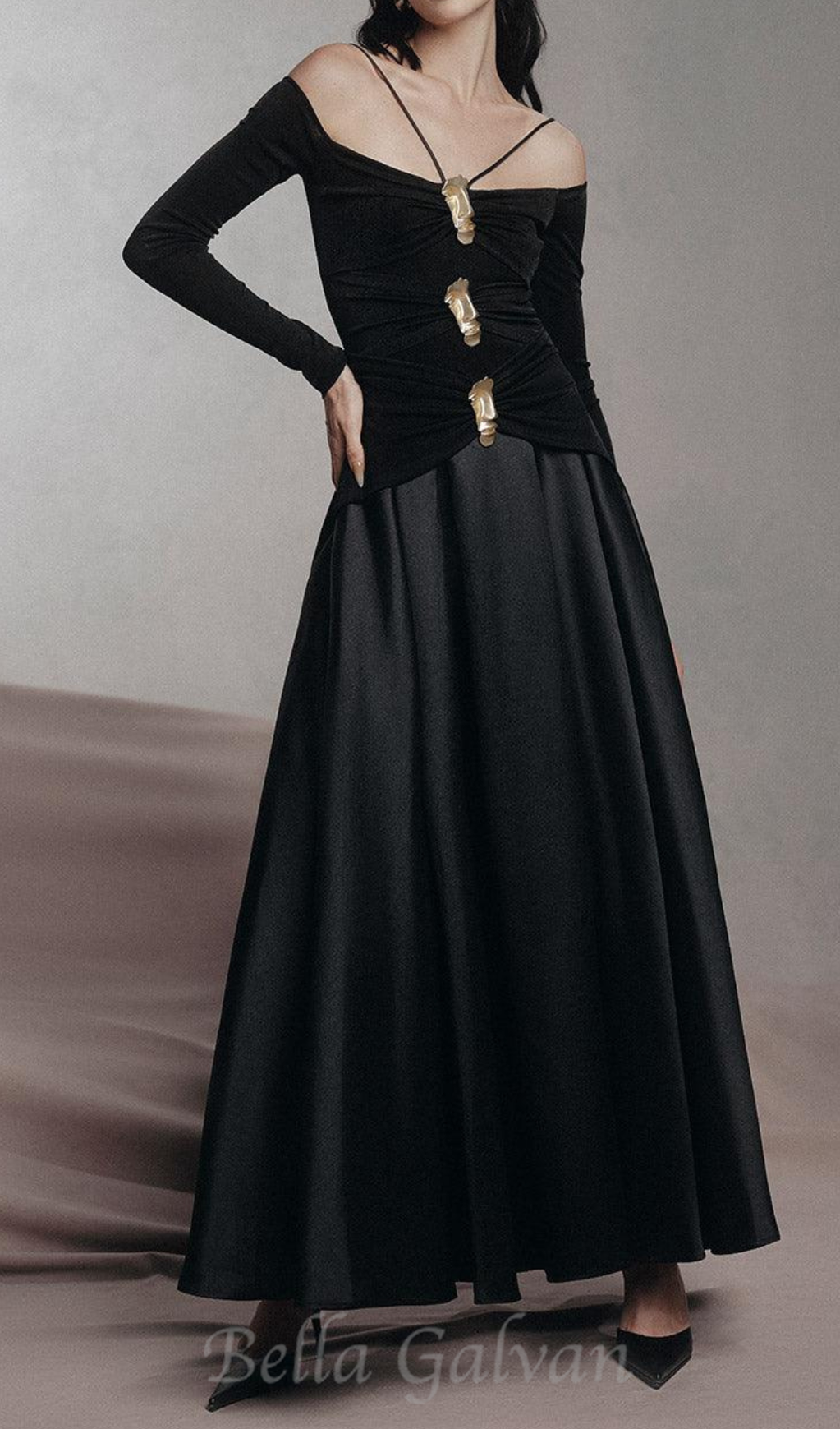 Flowering Girl Women black A-line Cold Shoulder Sleeved Spandex Taffeta Maxi Dress