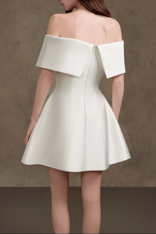 Brianna One-Shoulder Satin Mini Dress In Apricot
