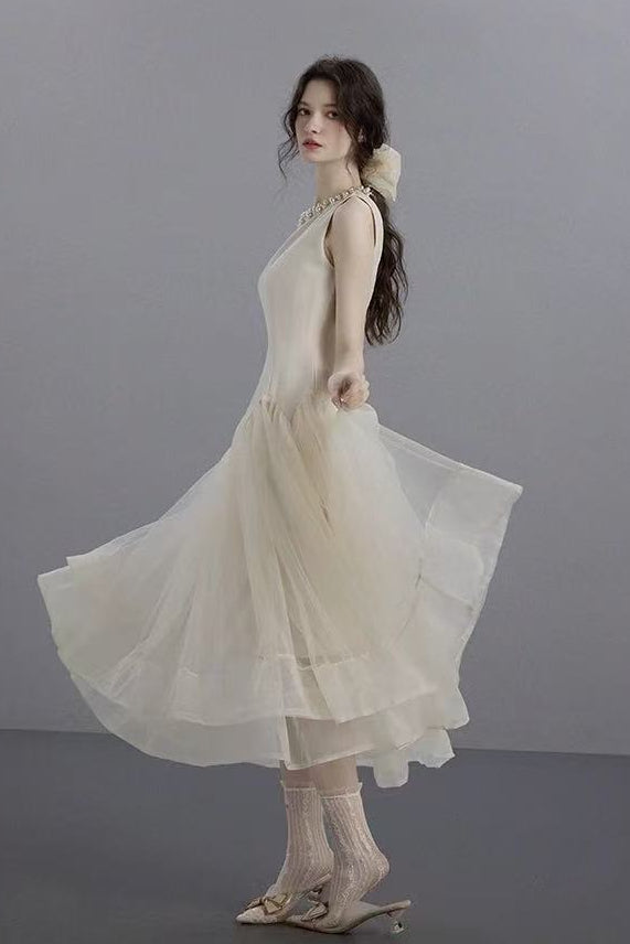 Sleeveless Midi Dress With Tulle Skirt And Pearl Embellished Collar - Ivoire
