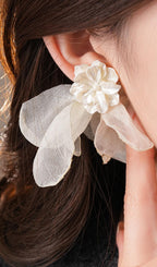 Flowering Girl Women Dreama Flower Earrings