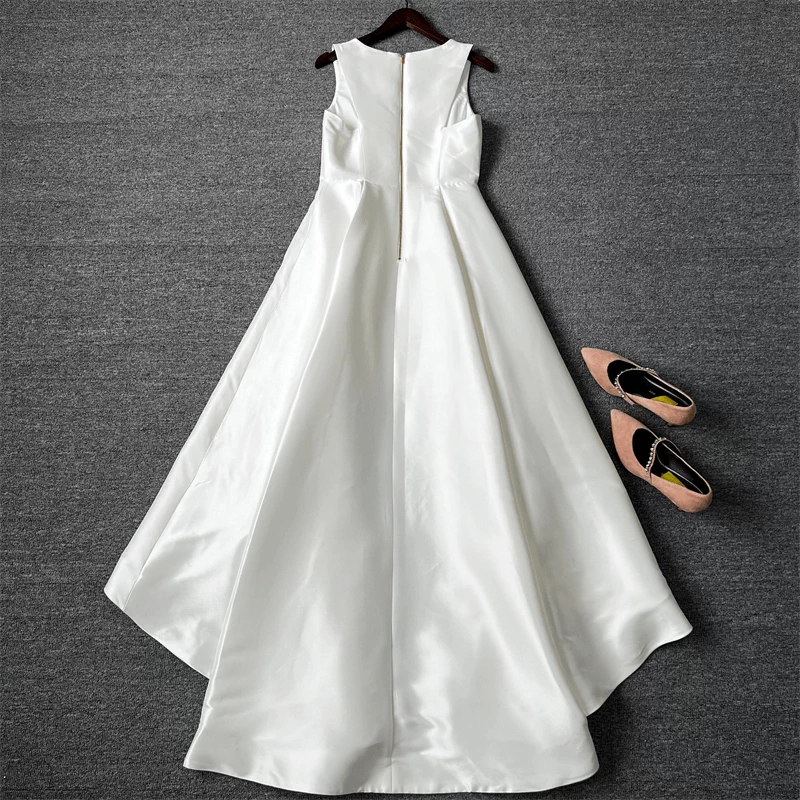 Flowering Girl Women Sleeveless v-Neck Midi Dress In Beige