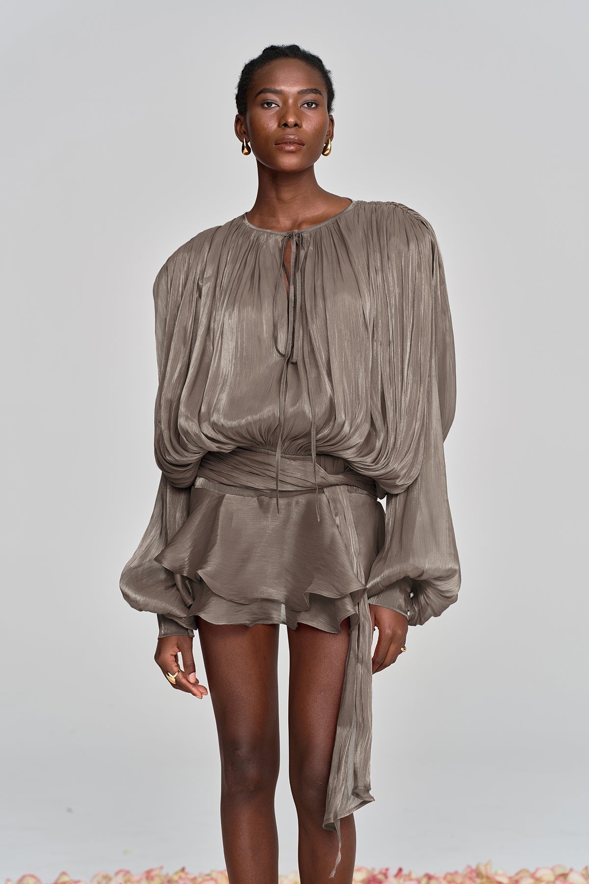 hermosa Balloon Sleeve Ruch Ruffle Mini Dress In Brown