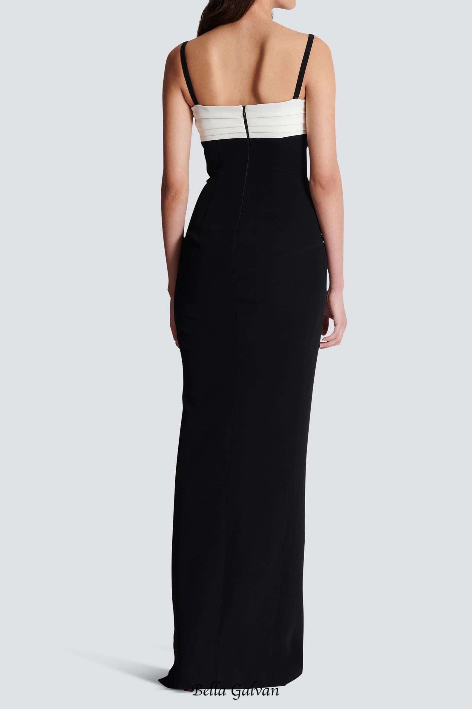 Two-tone crepe maxi dress with leg slit