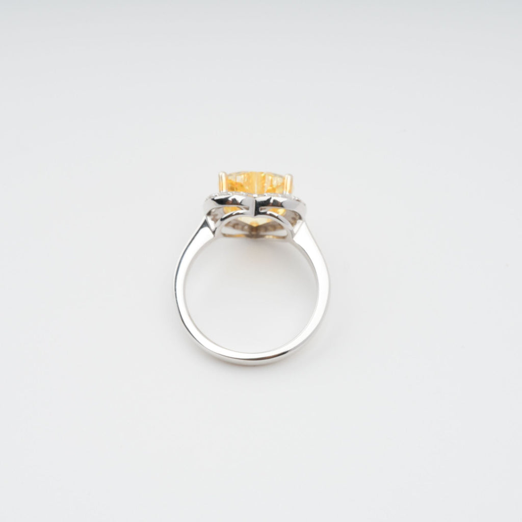 Éphémère Yellow Heart Cut Gemstone Sterling Silver Ring