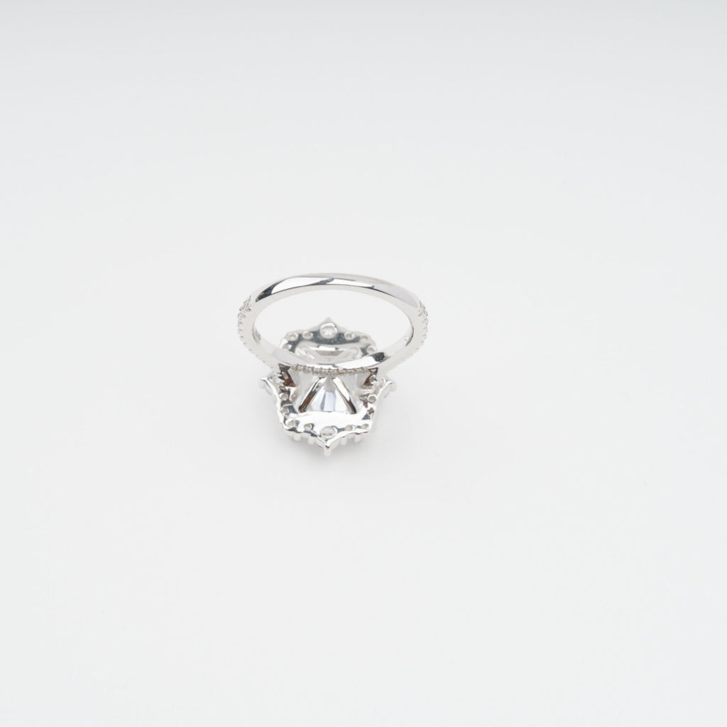 Émilienne Sterling Silver Rectangular Zircon Gemstone Ring