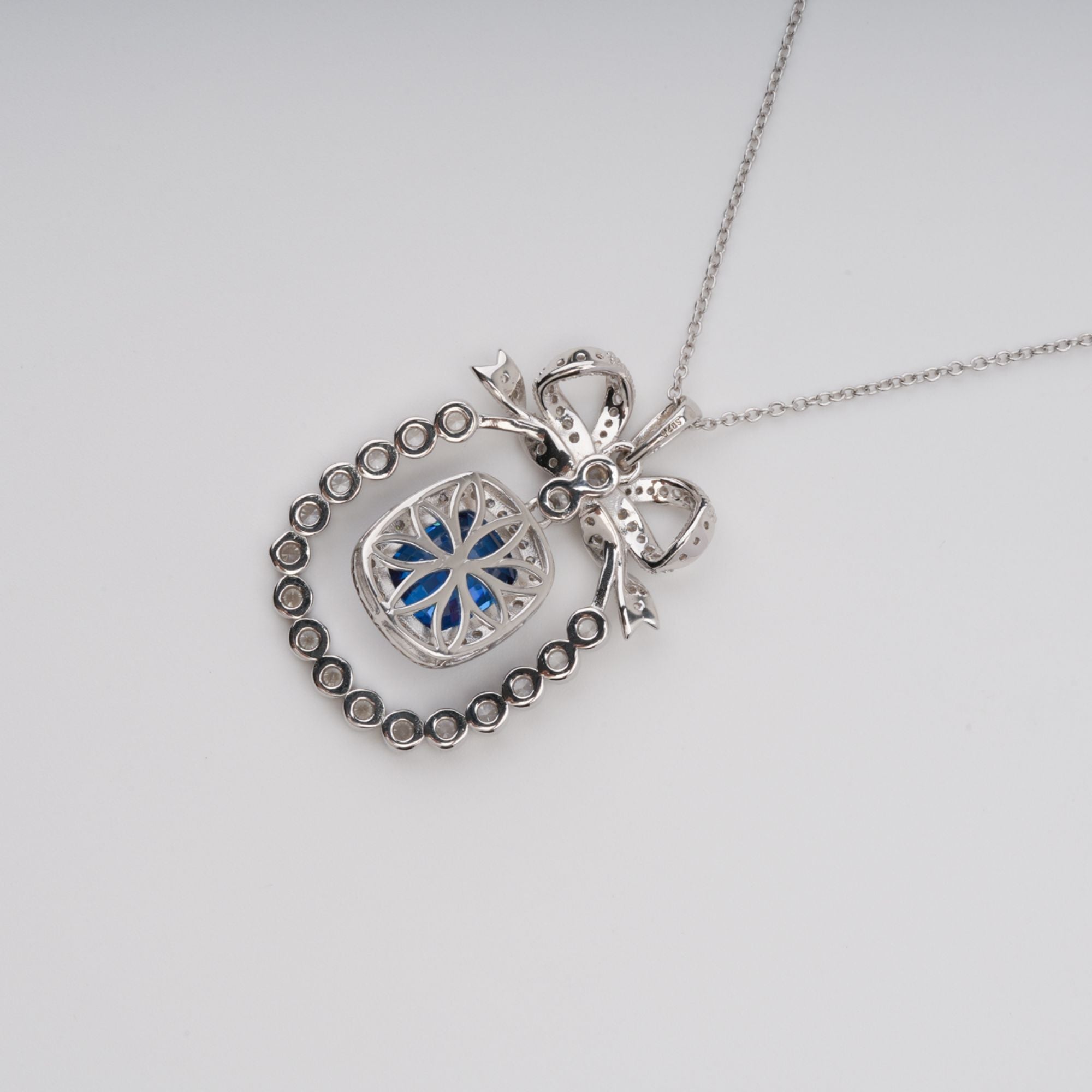 Flowering Girl Women Kaisu Blue Bow Gemstone Pendant Sterling Silver Necklace