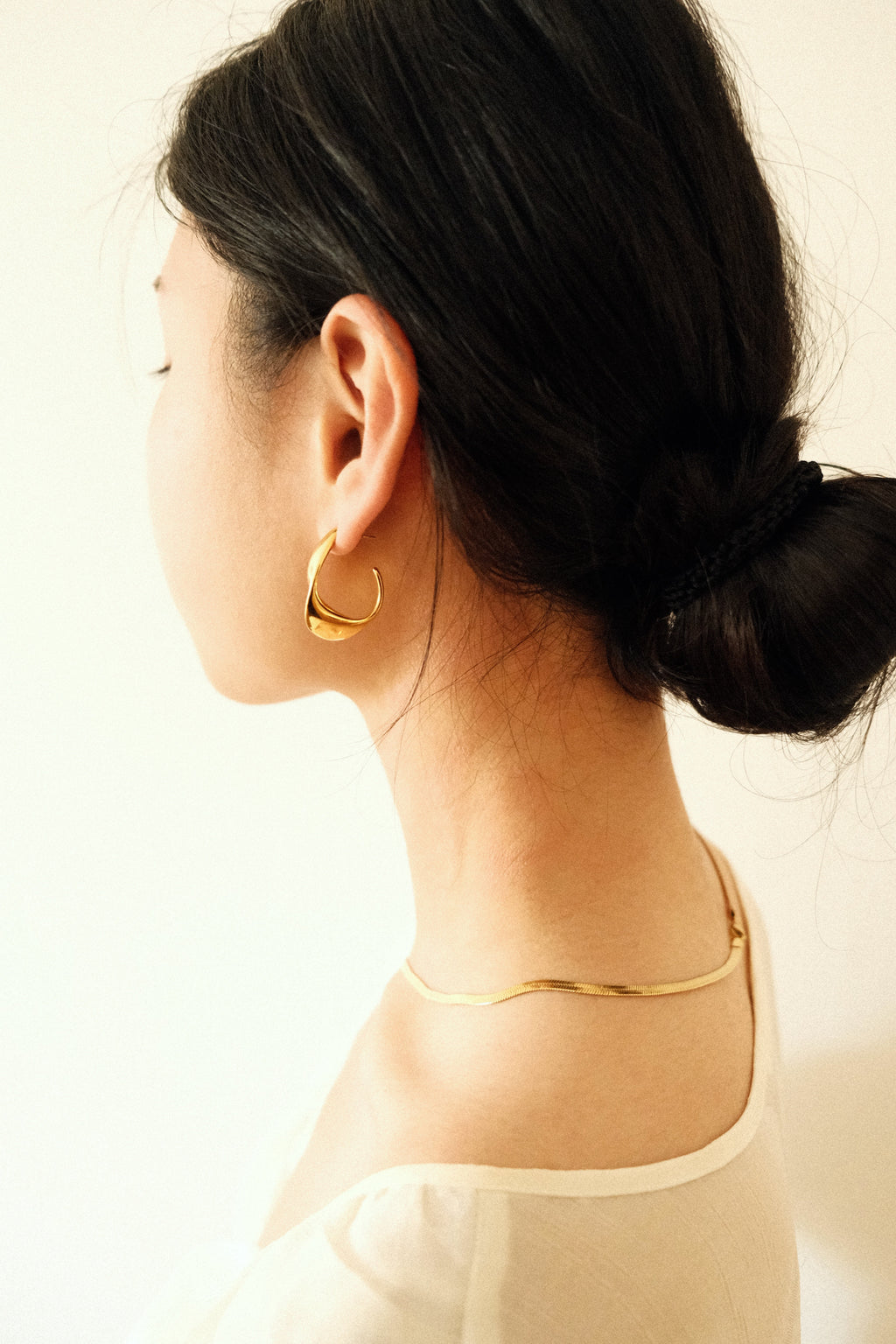 Alba - Gold Swirl Hoop Earrings Waterproof