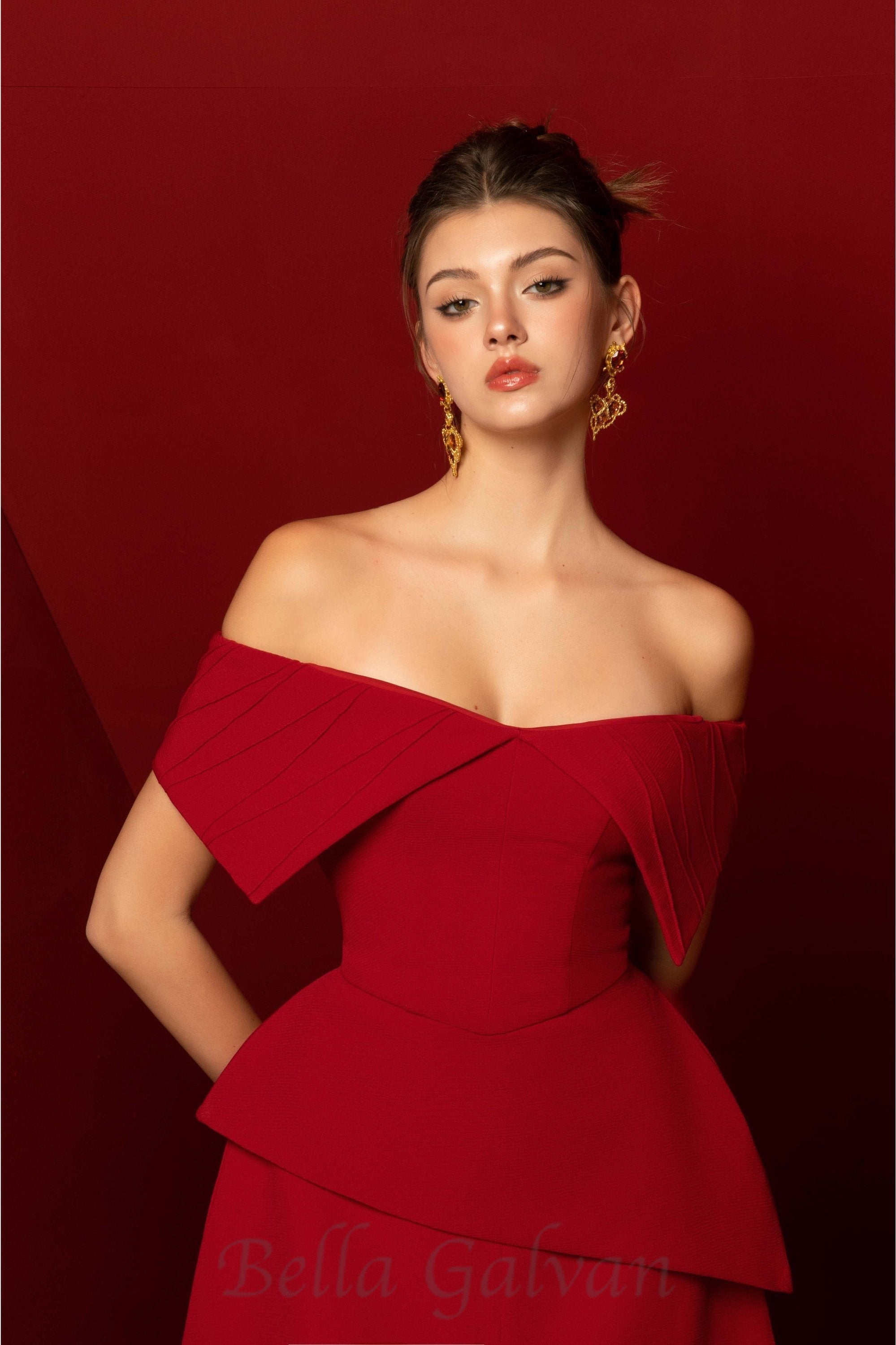 Flowering Girl Women Harper Off-shoulder Set in red
