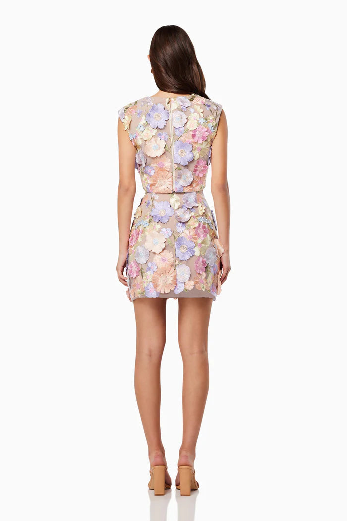 Flowering Girl Women The Rêve Floral Applique Set