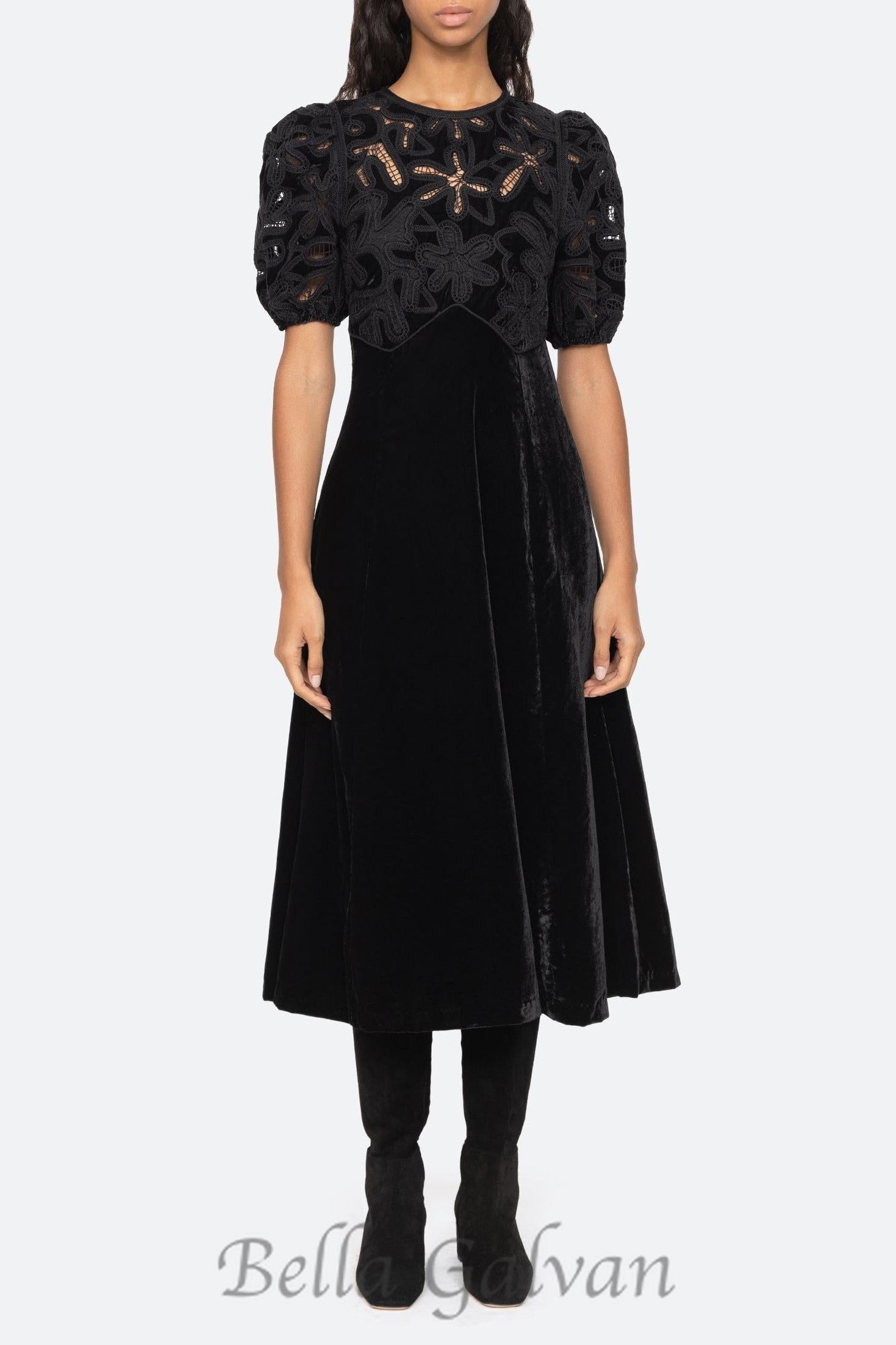 Flowering Girl Women Velvet Puff Sleeve Embroidered Midi Dress in black