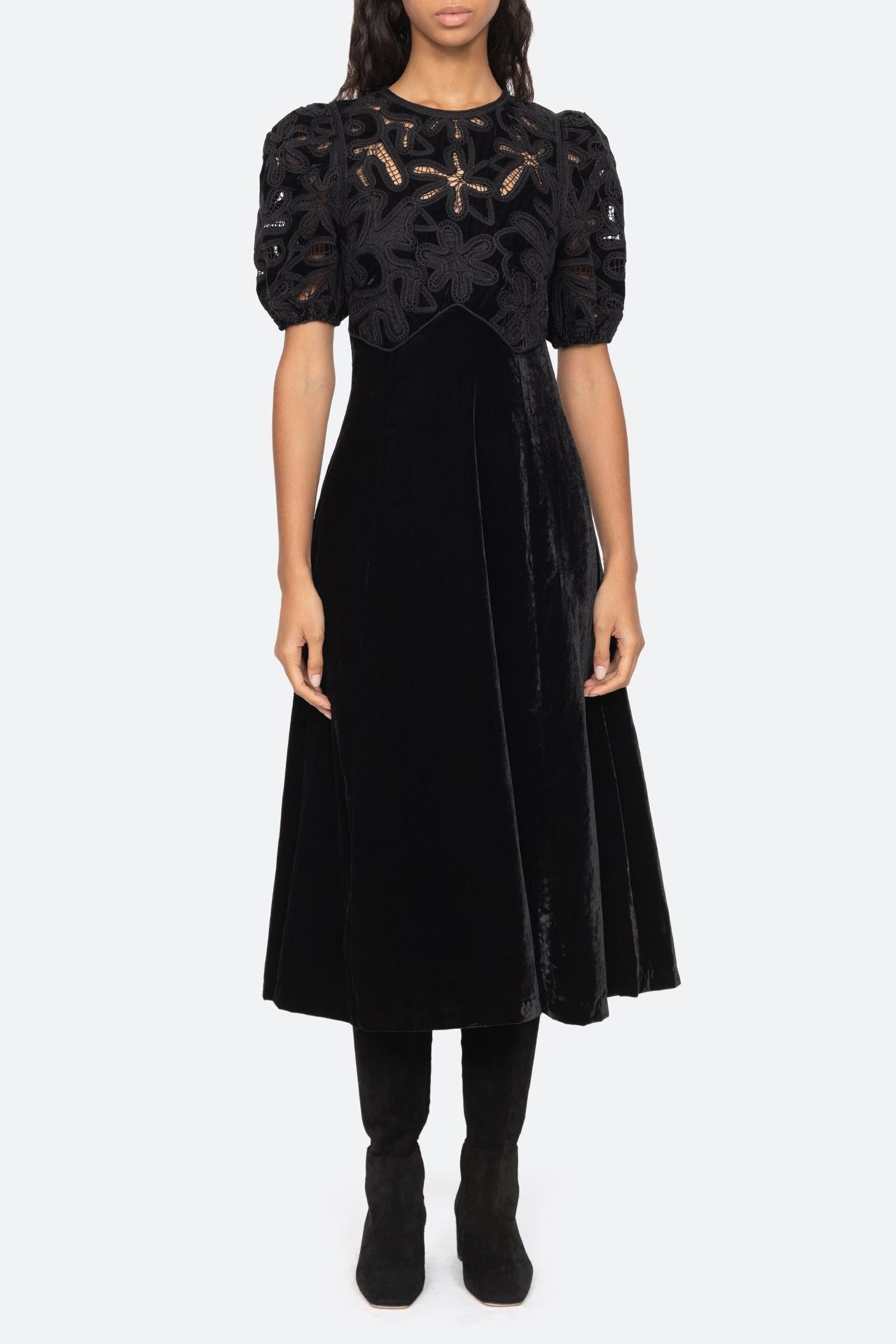 Flowering Girl Women Velvet Puff Sleeve Embroidered Midi Dress In Black