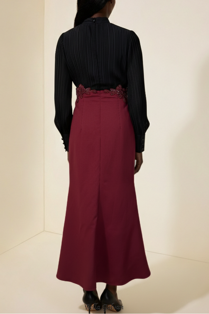 carlin Balloon Sleeve Ruched Tie Up Midi Dress - black & red