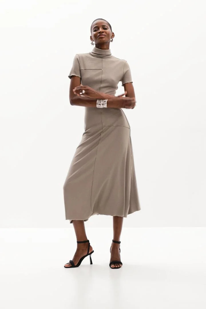Flowering Girl Women Midi Dress With High Neck
